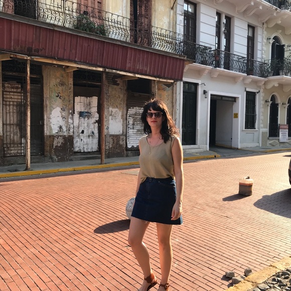 Meet your Posher, Elizabeth - Picture 6 of 6